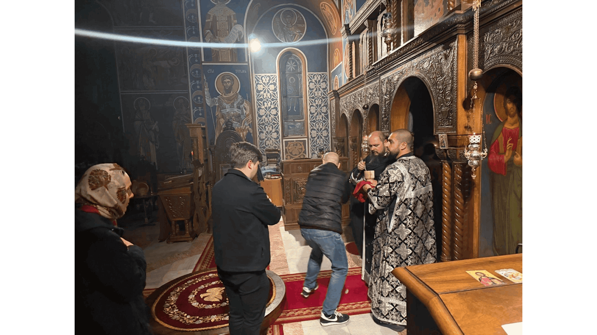 Света Литургија Пређеосвећених дарова у Лазарици