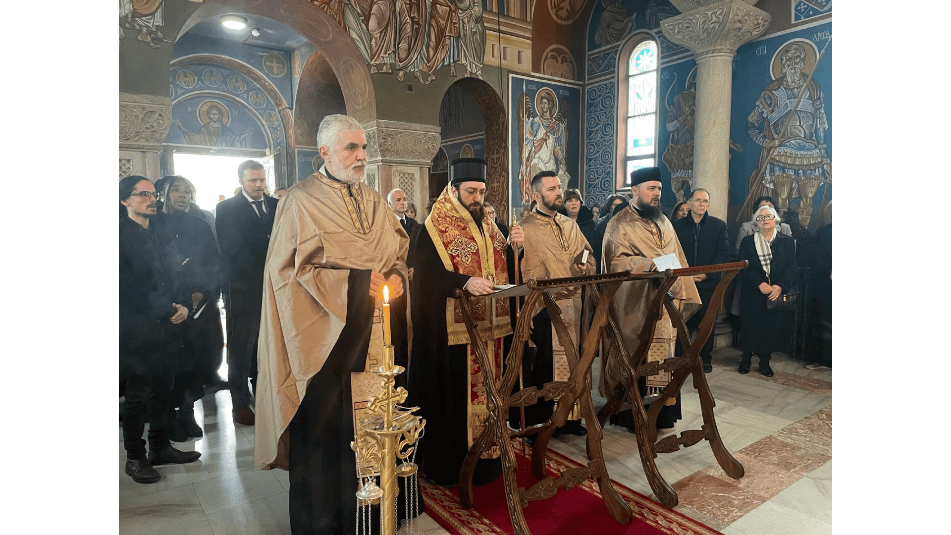 Епископ Нектарије служио опело Даници Еванс