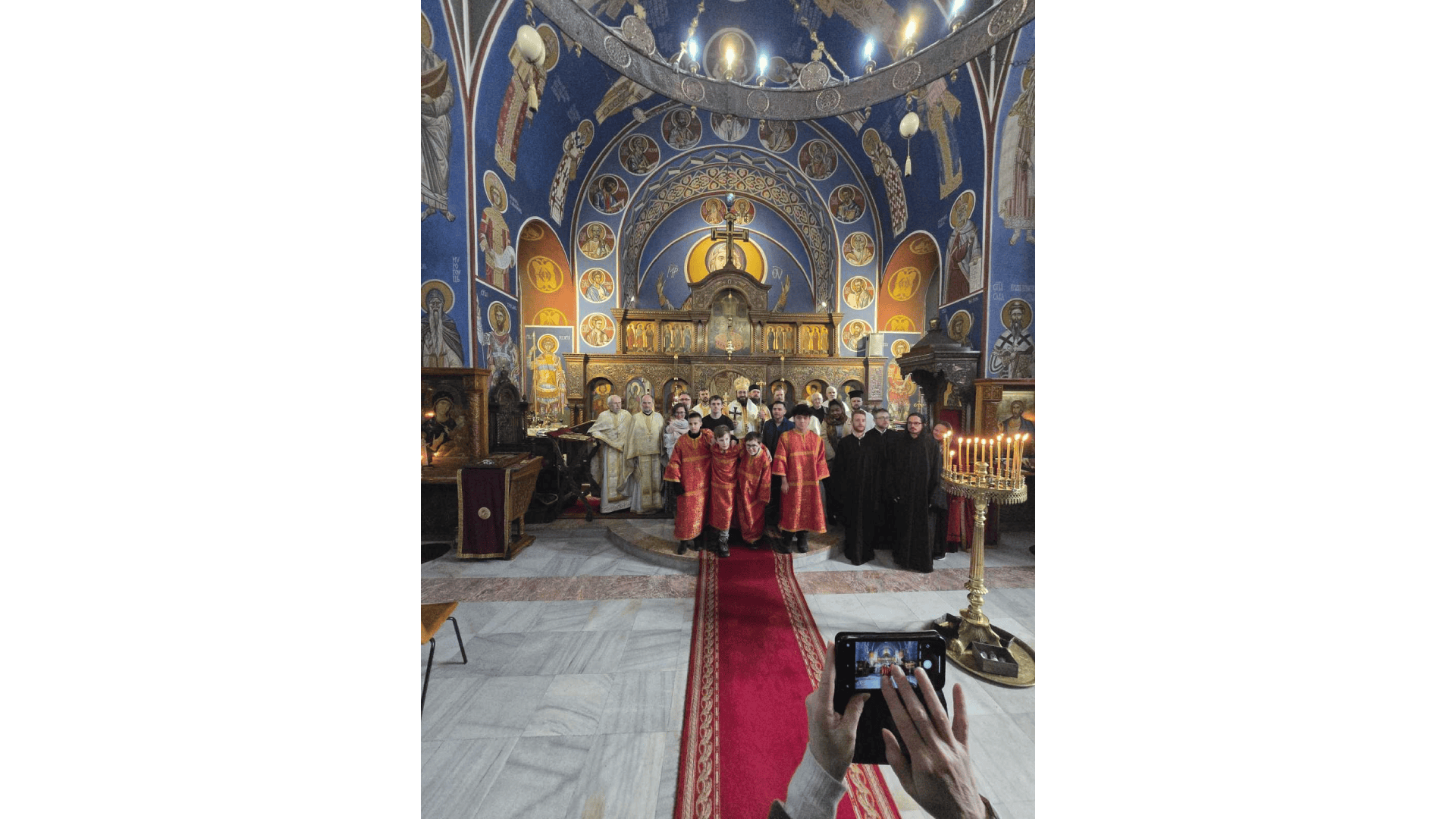 Света Литургија у Лазарици и крштење катихумена у биританско-ирској Епархији