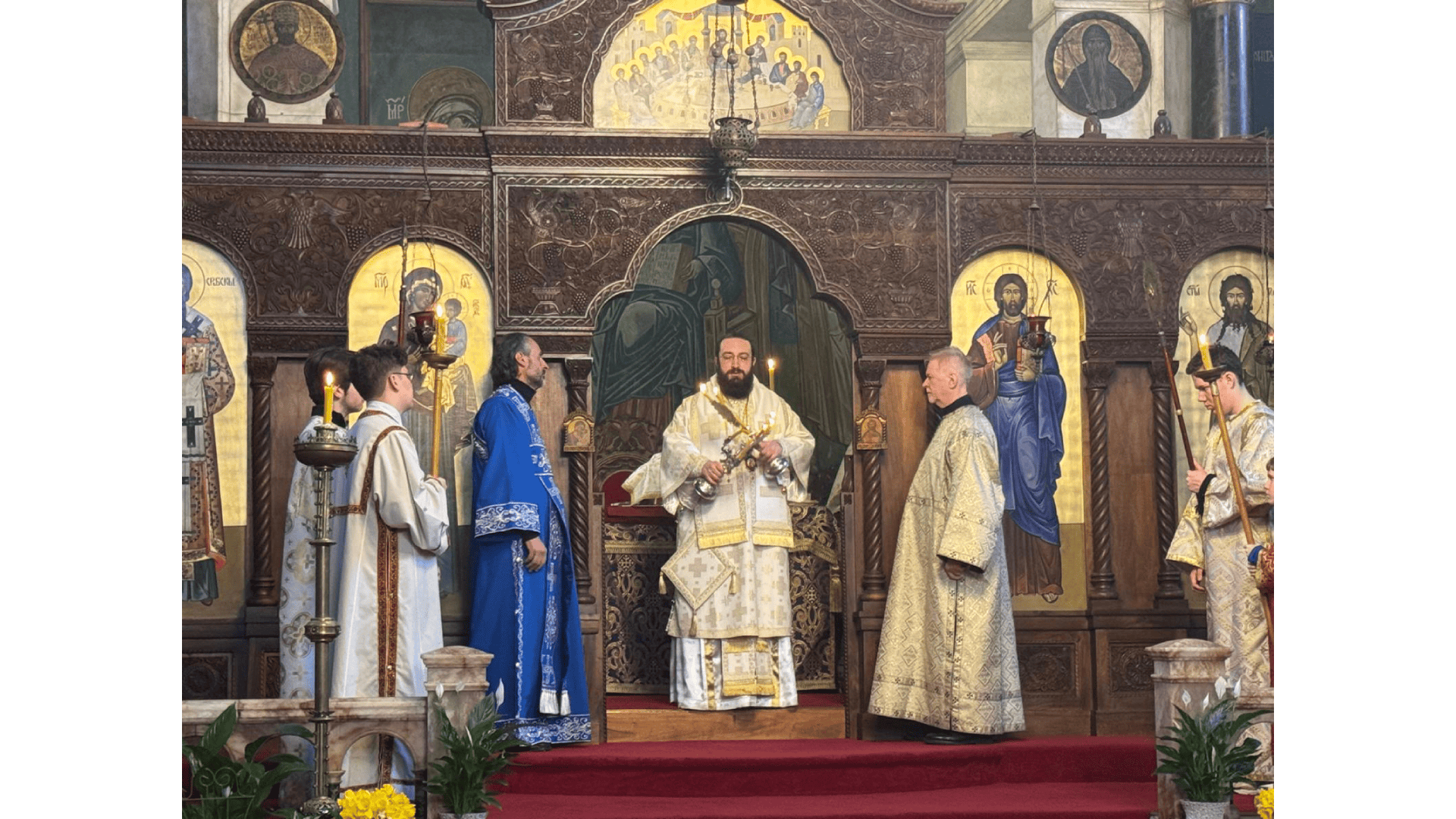 Света Архијерејска Литургија у четврту недељу Великог поста у храму Светог Саве у Лондону
