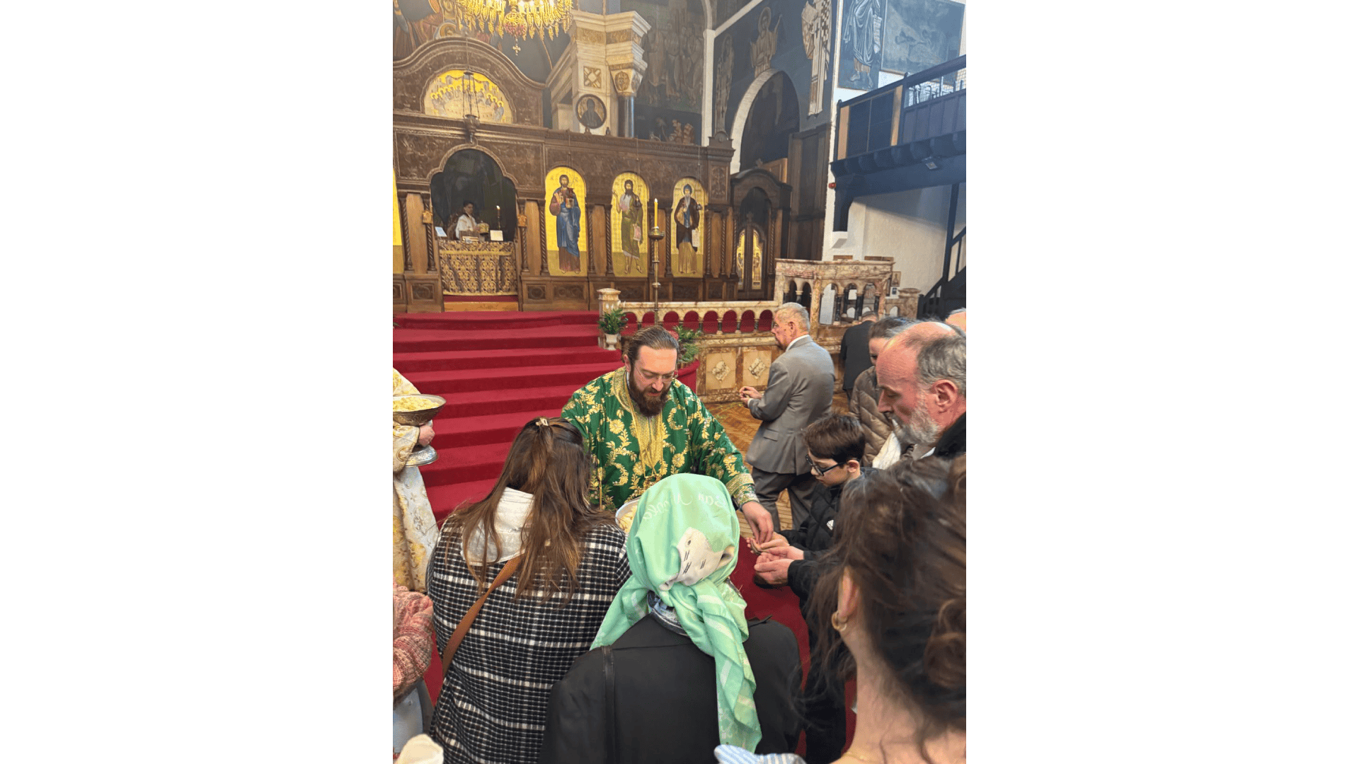 Цвети у цркви Св.Саве у Лондону