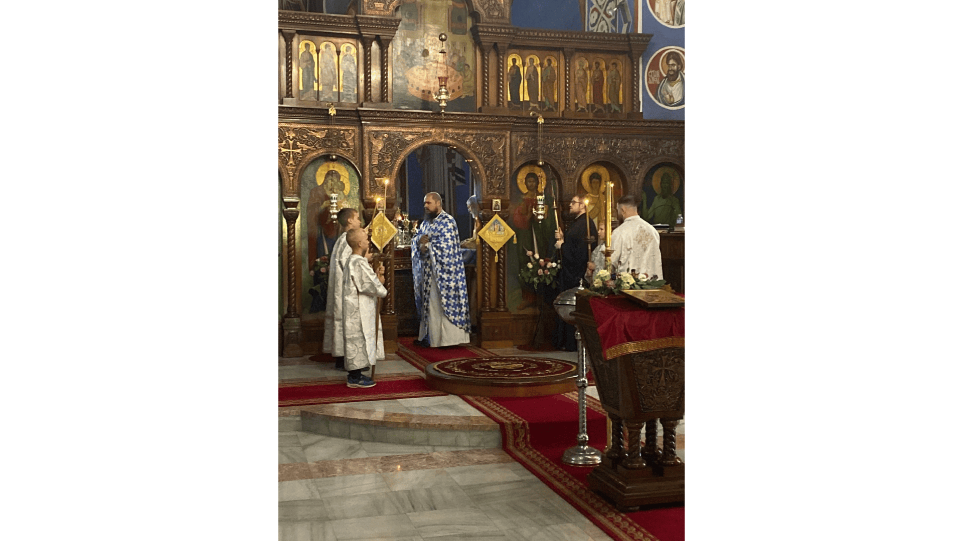 Света Литургија у Лазарици и вечерње богослужење у Ковентрију