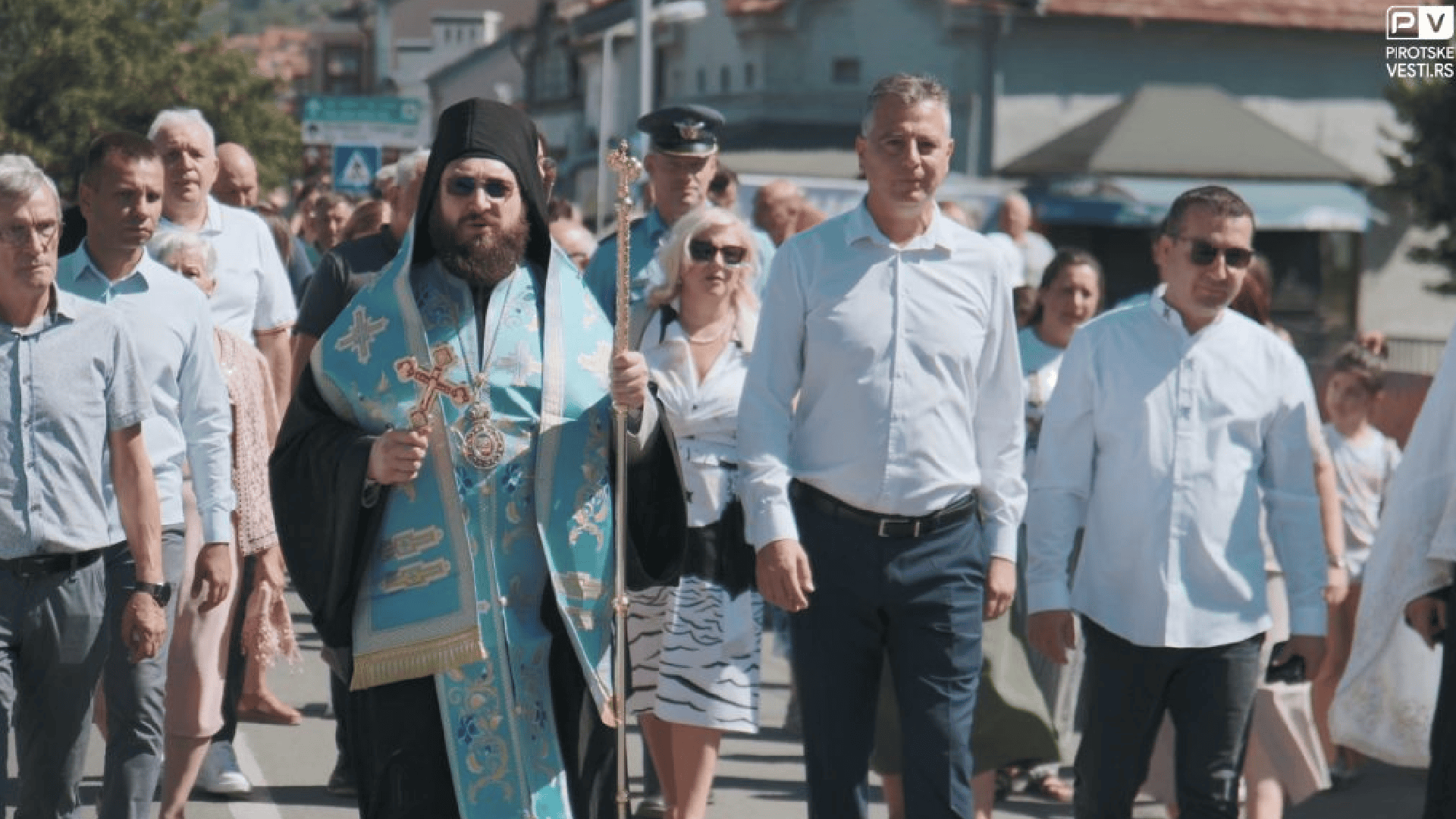 Епископ Нектарије на градској слави у Пироту