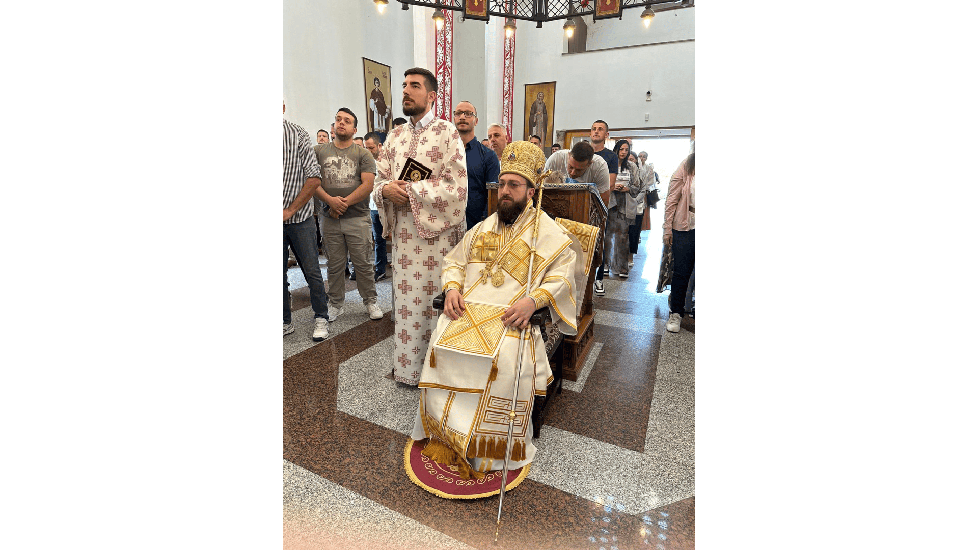 Света Архијерејска Литургија у храму Светог Апостола и Јеванђелисте Луке