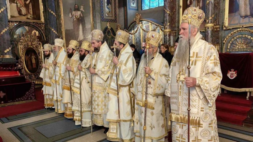 Патријарх на дан крсне славу служио у Саборном храму у Београду