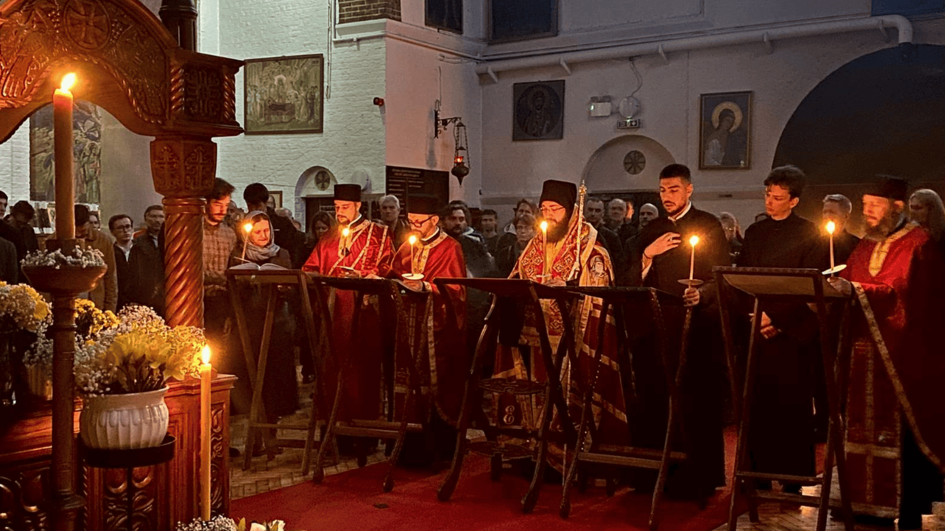 Богослужења Великог Петка у Саборном храму Светог Саве у Лондону